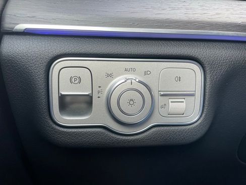 Used 2022 Mercedes-Benz GLE 350 4MATIC image 53