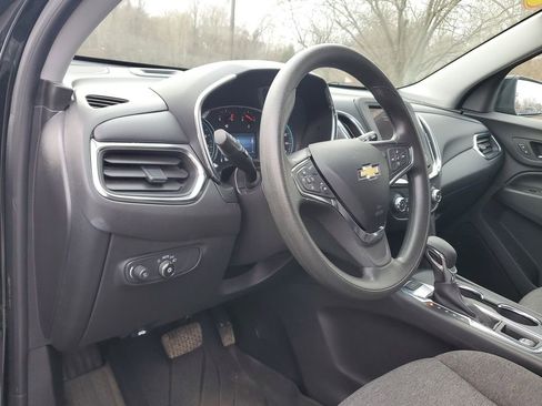 Used 2023 Chevrolet Equinox LT w/ LPO, Floor Liner Package AWD/4WD image 15
