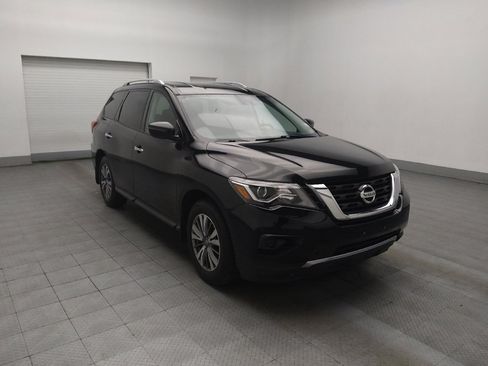 Used 2020 Nissan Pathfinder S image 13