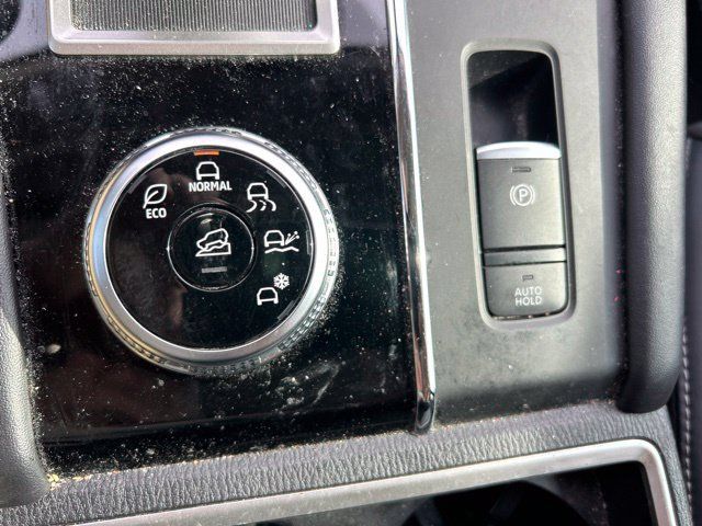 Used 2024 Mitsubishi Outlander SE FWD image 18