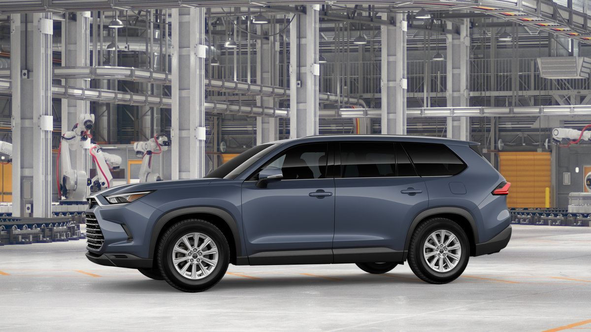 New 2026 Toyota Grand Highlander XLE FWD image 5