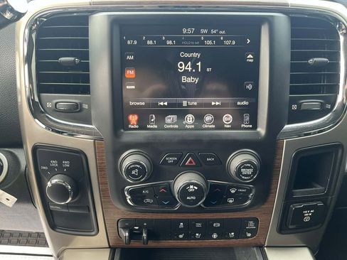 Used 2013 RAM 2500 Laramie w/ Protection Group image 21