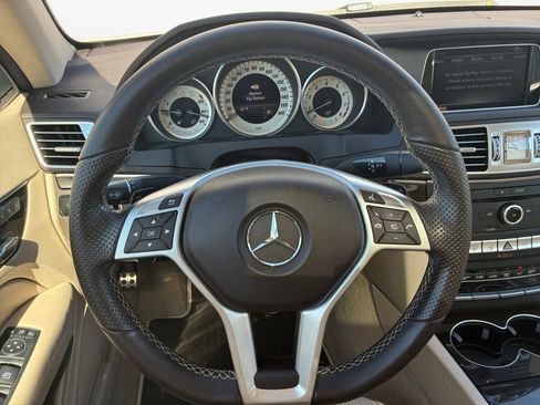 Used 2017 Mercedes-Benz E 400 4MATIC Coupe image 21