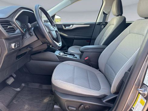 Used 2021 Ford Escape SE w/ SE Sport Appearance Package FWD image 22