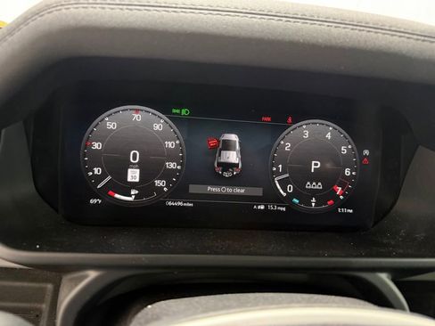 Used 2023 Land Rover Defender 110 SE AWD/4WD image 14