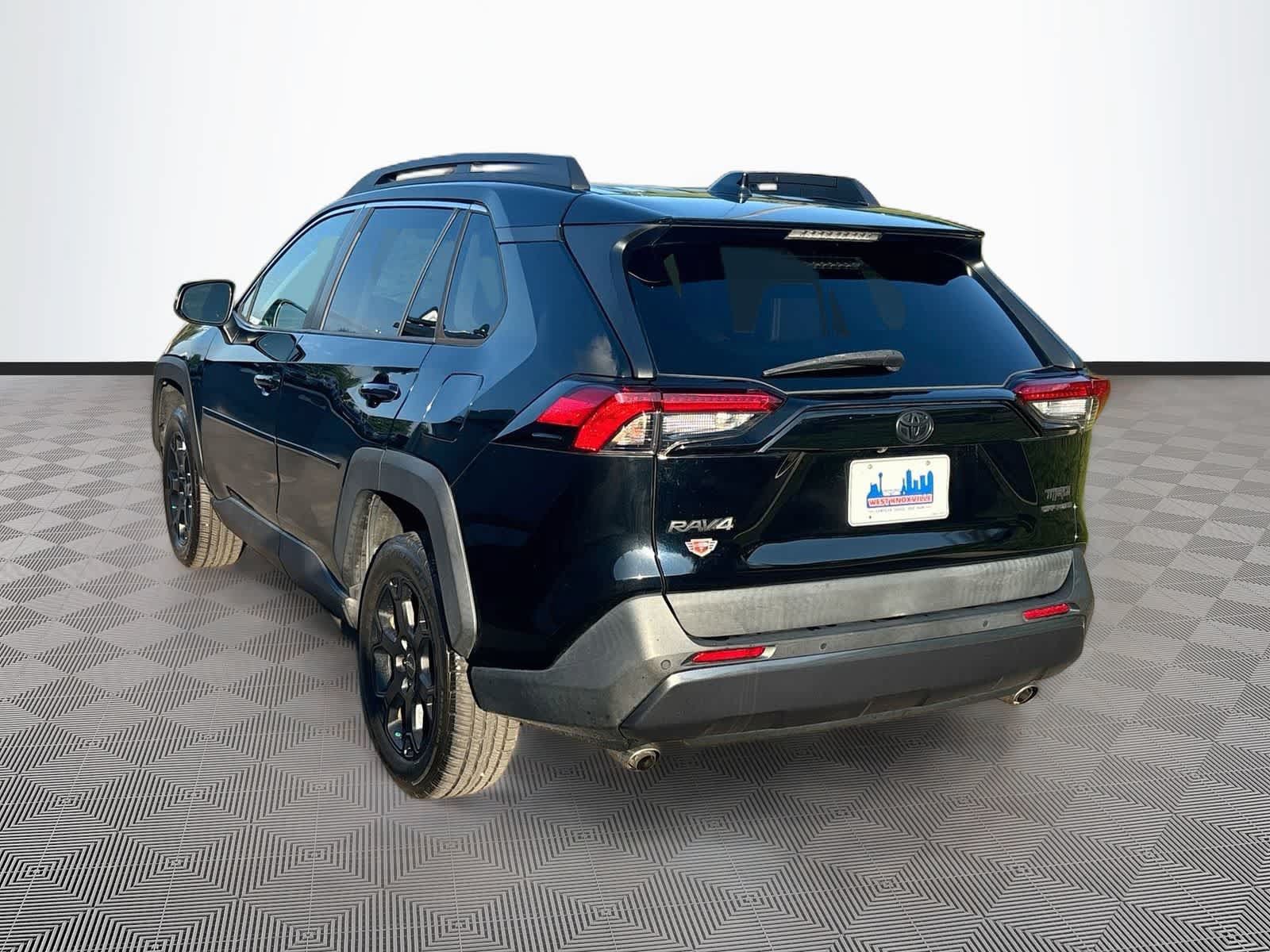 Used 2020 Toyota RAV4 TRD Off-Road AWD/4WD image 7