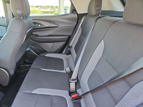 Used 2026 Chevrolet TrailBlazer LT w/ LT Cold Weather Package FWD image 12
