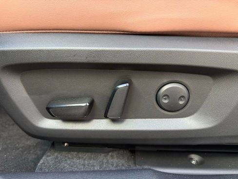 New 2026 Mitsubishi Outlander SEL AWD/4WD image 22