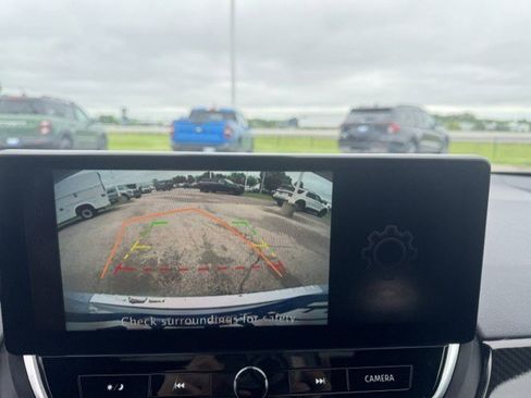 Used 2023 Nissan Altima 2.5 SR w/ SR Premium Package FWD image 21