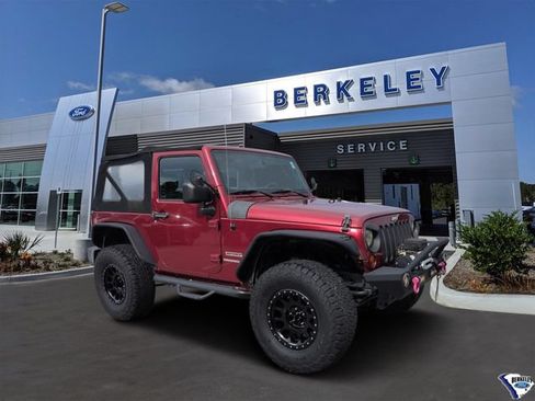 Used 2013 Jeep Wrangler Sport w/ Connectivity Group AWD/4WD image 1