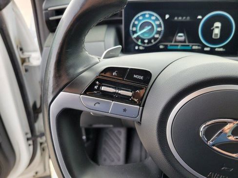 Used 2023 Hyundai Santa Cruz Limited image 16