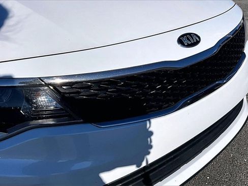 Used 2017 Kia Optima LX w/ Option Group 014 image 29