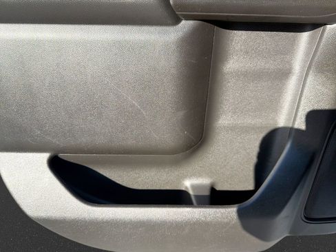 Used 2022 Chevrolet Silverado 1500 Custom image 30