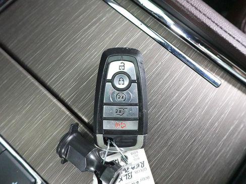 Certified 2024 Ford Expedition Limited AWD/4WD image 21