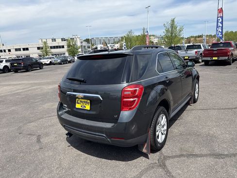 Used 2017 Chevrolet Equinox LT w/ Convenience Package AWD/4WD image 6