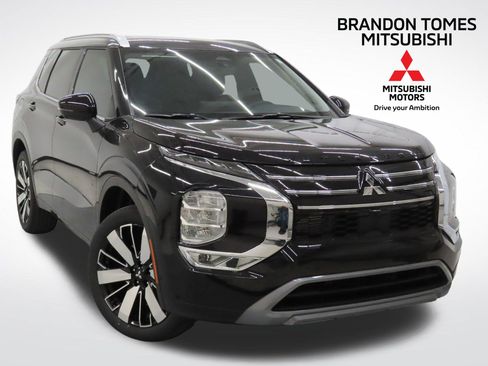 New 2026 Mitsubishi Outlander SEL image 1