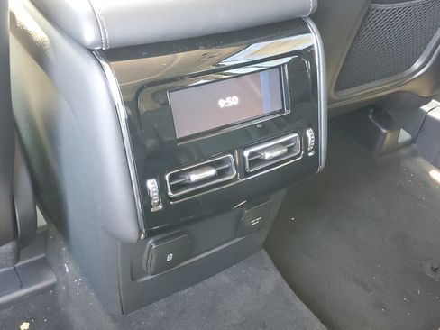 New 2026 Lincoln Aviator AWD image 25