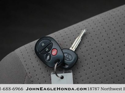 Used 2007 Toyota Sienna LE