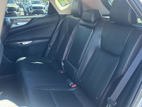 Used 2025 Lexus NX 350h AWD w/ Premium Package image 18
