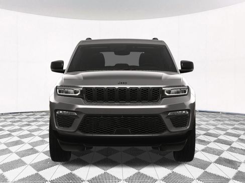 New 2025 Jeep Grand Cherokee Limited w/ Black Appearance Package image 15