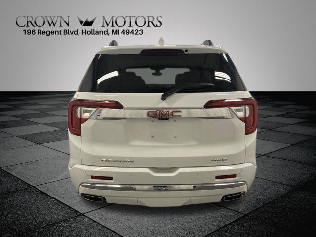 Used 2023 GMC Acadia Denali w/ Denali Technology Package AWD/4WD image 5
