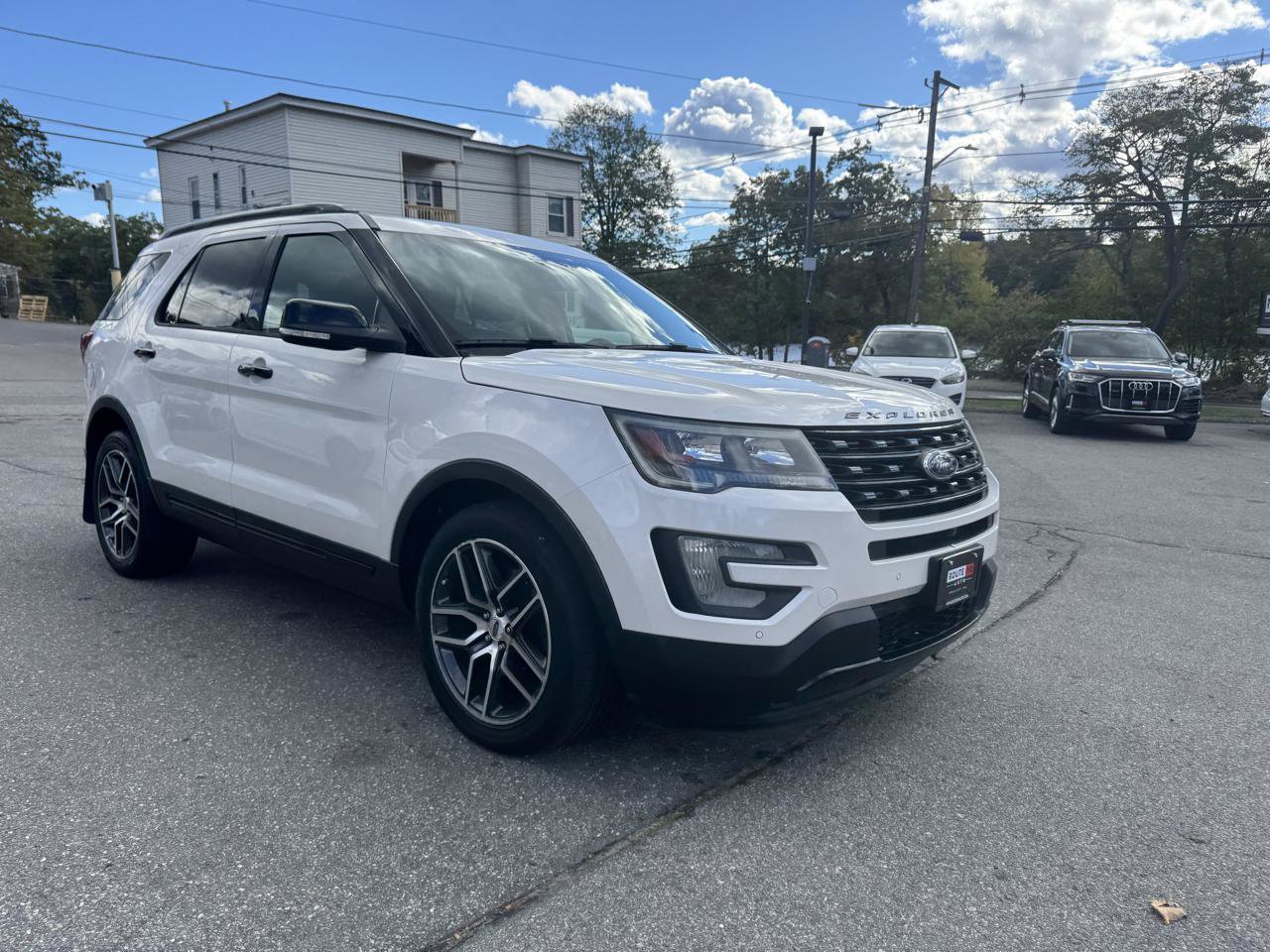 Used 2016 Ford Explorer Sport w/ Equipment Group 401A AWD/4WD image 7