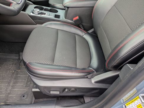 Certified 2024 Ford Escape ST-Line w/ Tech Pack #1 image 13