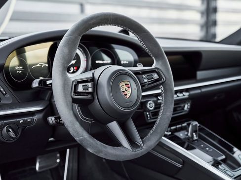 Used 2023 Porsche 911 Turbo S image 35