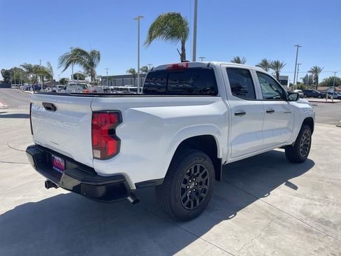 Used 2025 Chevrolet Colorado W/T w/ WT Custom Package RWD image 8