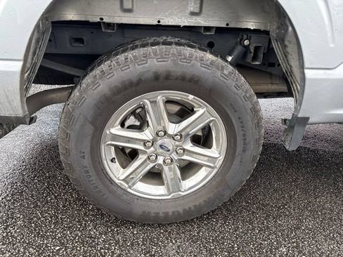 Used 2025 Ford F150 XLT w/ Equipment Group 301A Standard AWD/4WD image 5