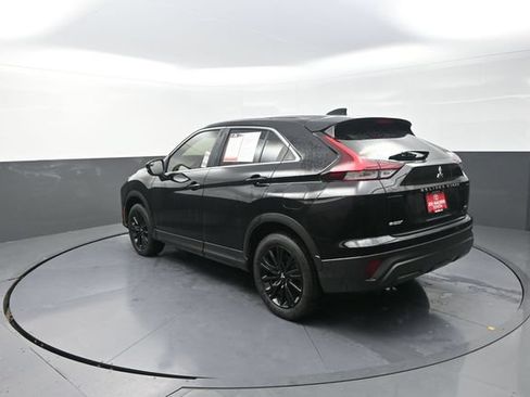 Used 2023 Mitsubishi Eclipse Cross LE AWD/4WD image 71