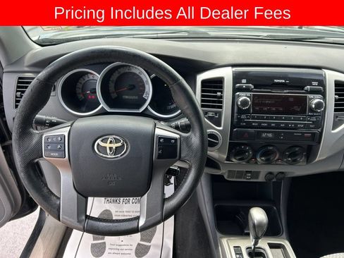 Used 2012 Toyota Tacoma 4x4 Double Cab w/ SR5 Pkg image 5