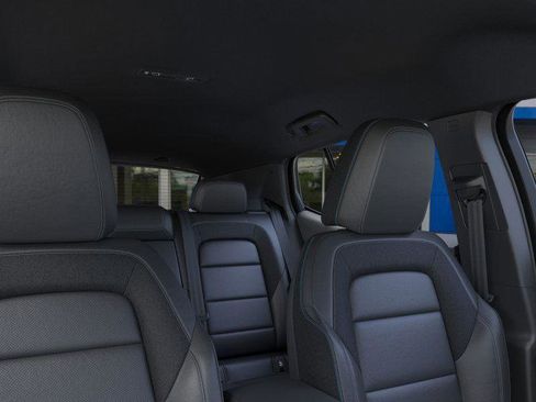 New 2026 Chevrolet Equinox EV LT image 25