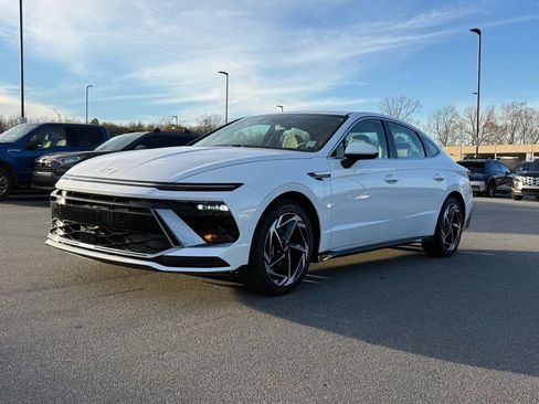 New 2026 Hyundai Sonata SEL image 7