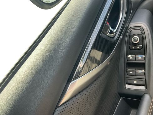 Used 2019 Subaru Crosstrek 2.0i Limited w/ Moonroof Package w/Navigation AWD/4WD image 17