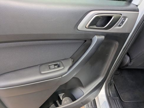 Used 2023 Ford Ranger XLT w/ Equipment Group 301A Mid image 11