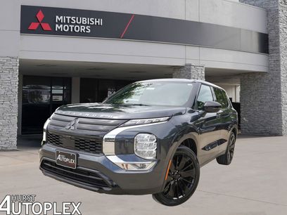 Used 2026 Mitsubishi Outlander LE