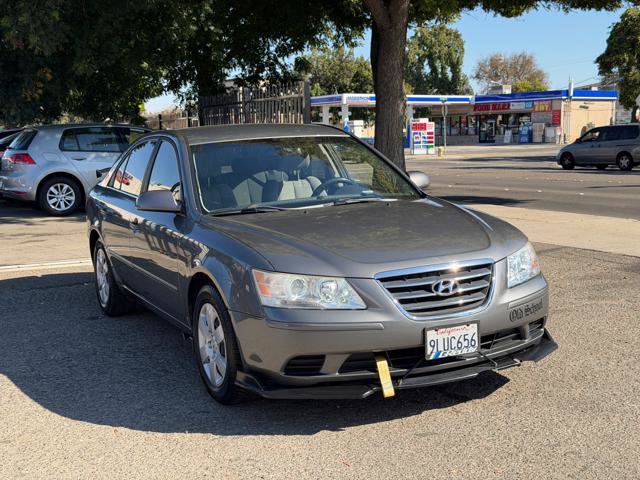 Used 2009 Hyundai Sonata GLS FWD image 3