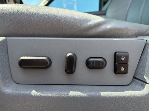 Used 2013 Ford F150 Lariat w/ Mid Equipment Group RWD image 35