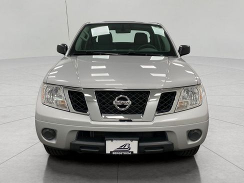 Used 2021 Nissan Frontier SV w/ SV Utility Package AWD/4WD image 11