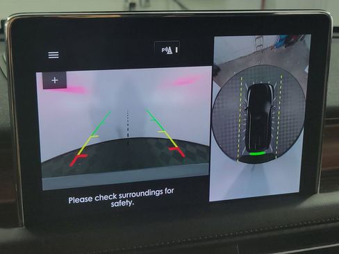 Used 2023 Lincoln Aviator Reserve w/ Elements Package Plus image 17