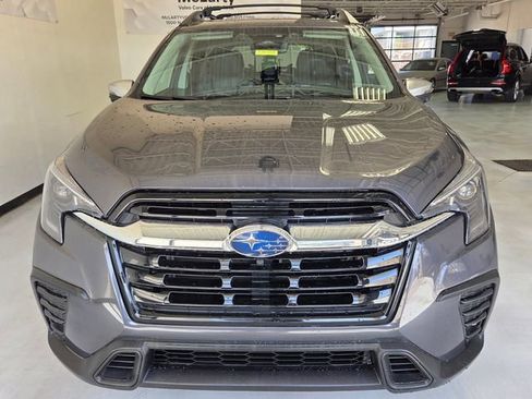 Used 2023 Subaru Ascent Limited w/ Technology Package image 5