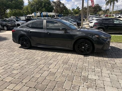 Used 2025 Toyota Camry LE FWD image 15