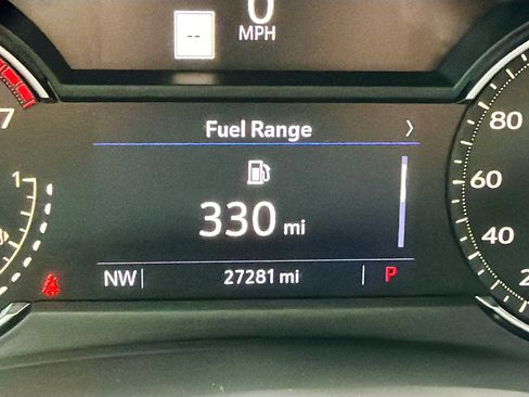 Used 2023 Cadillac XT4 Premium Luxury FWD image 12