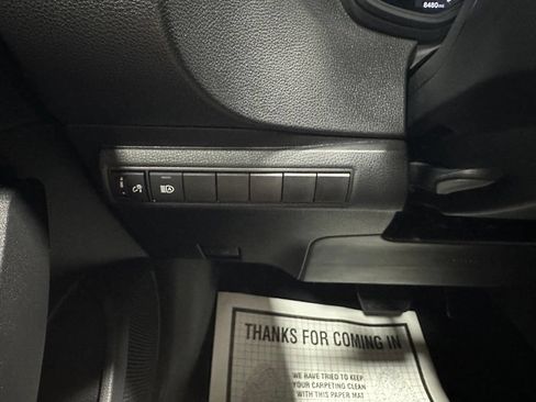 Used 2026 Toyota Corolla SE FWD image 17