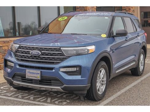 Used 2020 Ford Explorer XLT w/ Equipment Group 202A image 7