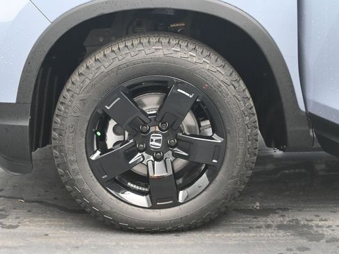 Used 2026 Honda Ridgeline Black Edition image 36