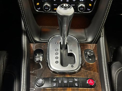 Used 2014 Bentley Flying Spur W12 AWD/4WD image 45