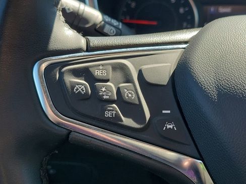 Used 2024 Chevrolet Equinox LT w/ LPO, Floor Liner Package FWD image 25