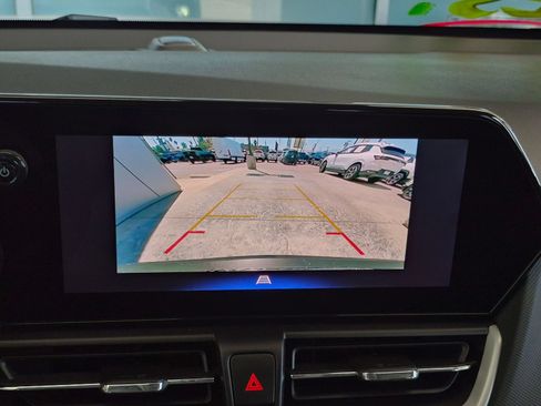 Used 2025 Chevrolet TrailBlazer LS w/ LS Convenience Package FWD image 19